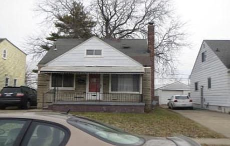 1st image of 21418 Syracuse Ave
