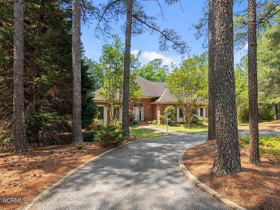25 Donald Ross Drive, Pinehurst, NC 28374 Zillow