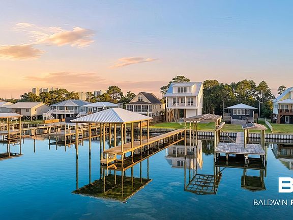 3rd image of 8189 Gulf Beach Ln