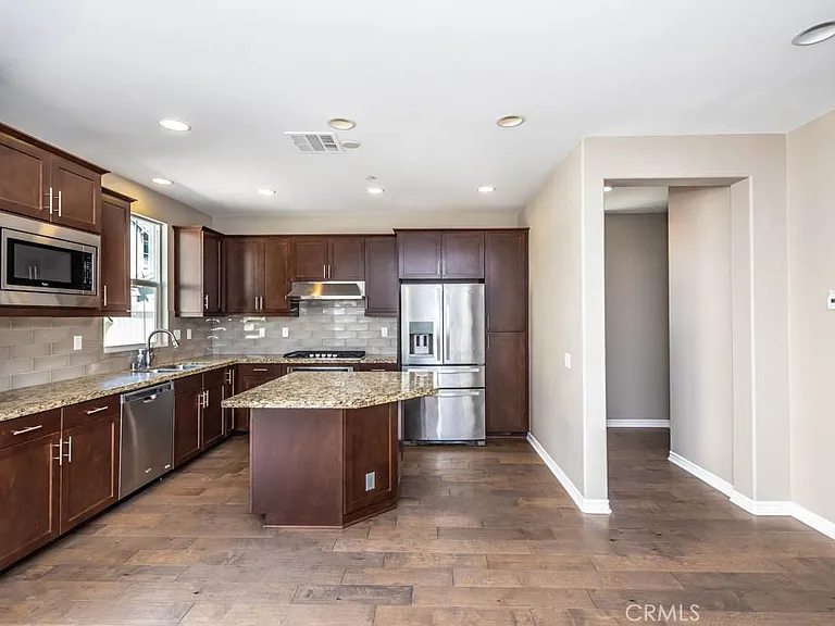 5041 Menton Ln — Photo 5