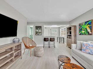 318-320 Walnut St #ID1239430P, Hollywood, FL 33019