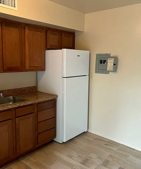 Southern Terrace — Photo 12
