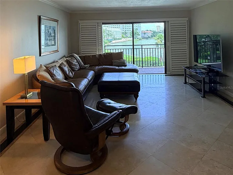 5020 Bayshore Blvd #303 — Photo 7