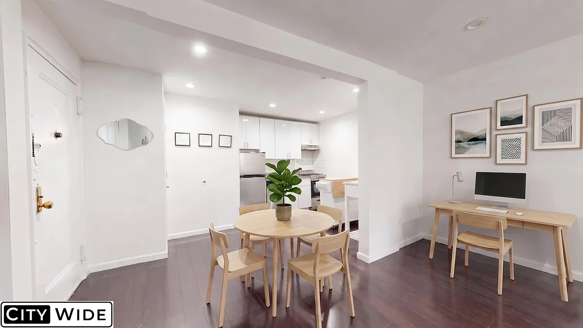 Building Photo - 690 Fort Washington Ave #5D