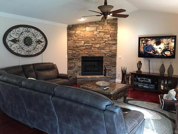 2nd image of 6801 Topez Dr