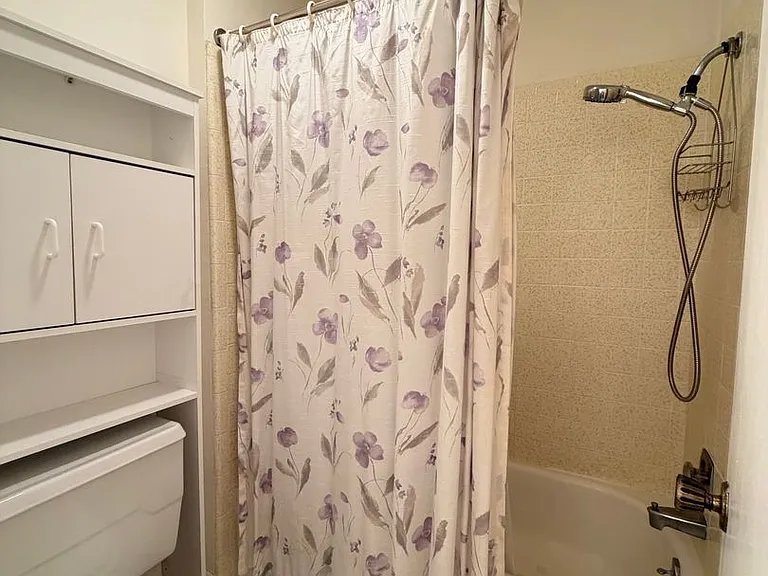 3404 Live Oak Dr — Photo 9