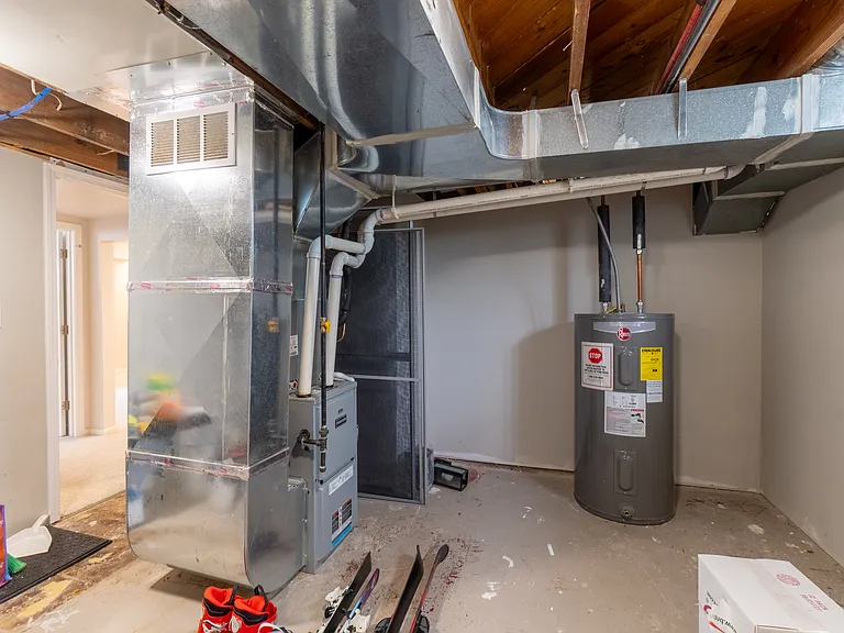 2604 Manchester Rd — Photo 47