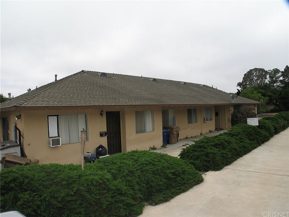 1st image of 808 Petit Ave