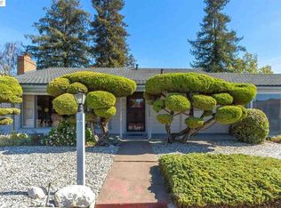 18878 Redwood Rd, Castro Valley, CA 94546