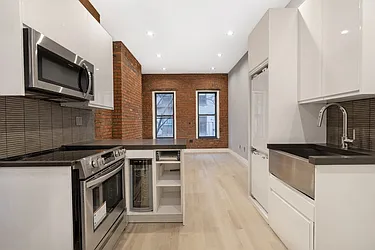 Rented by LG Fairmont Group