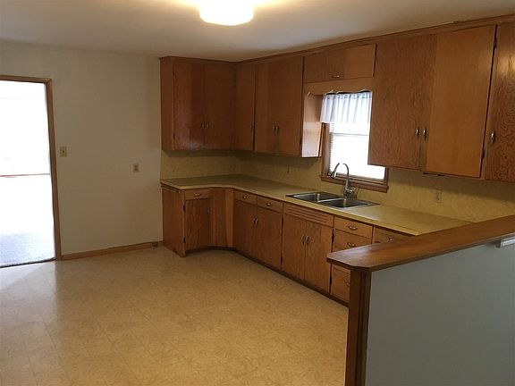 4th image of 1512 N 3rd St