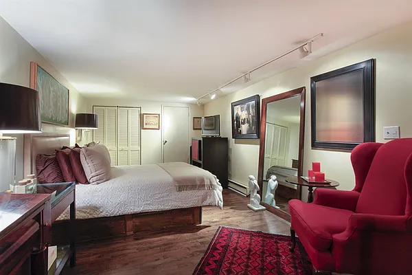 Sold by Corcoran | media 12