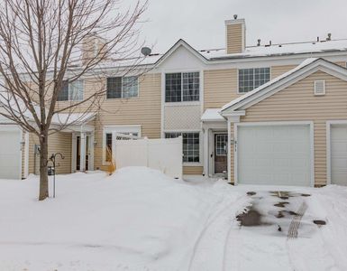 1830 121st Ln NW APT 611, Coon Rapids, MN, 55448