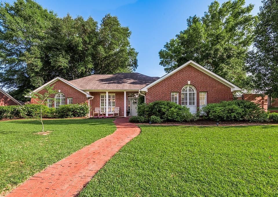 624 Oakview Dr, Nacogdoches, TX 75965 Zillow