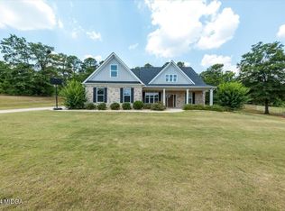 160 Jackson Dr, Forsyth, GA 31029