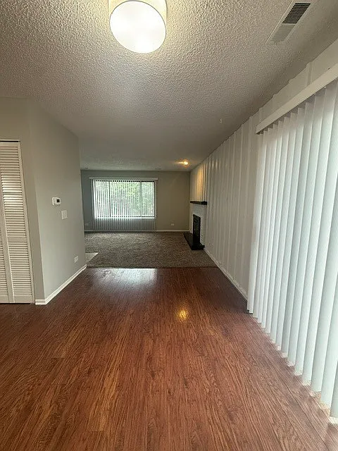 2 bed, 1150 sqft, $2,000 — Photo 4