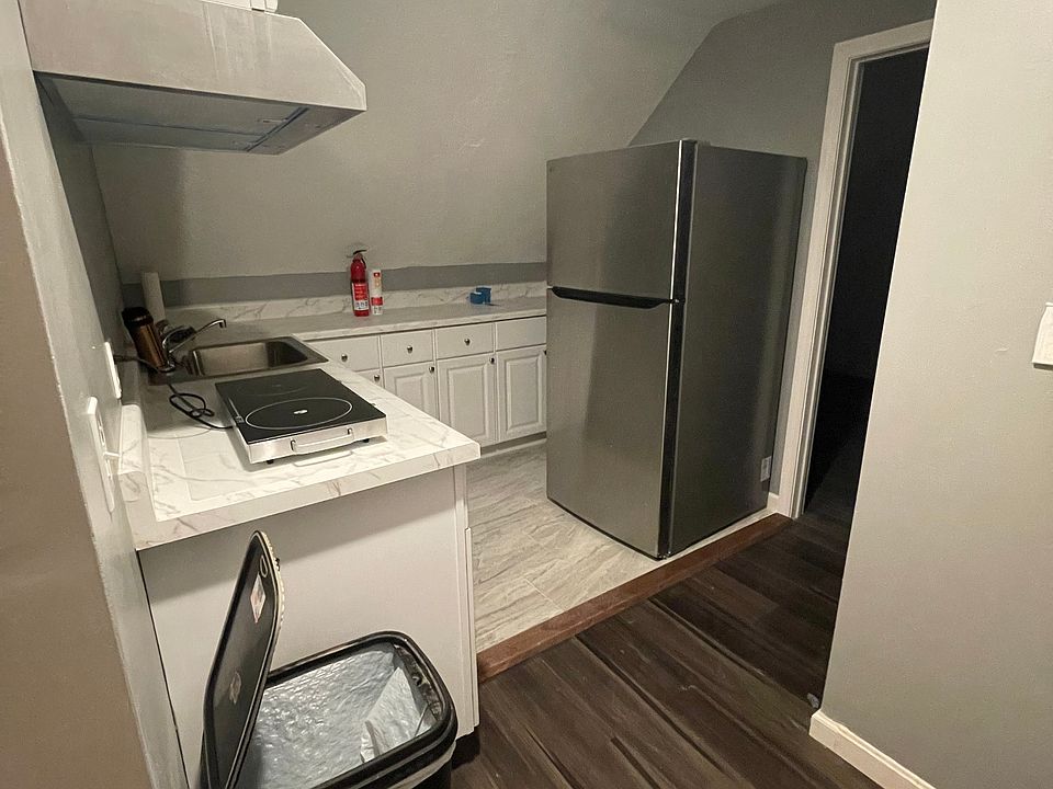 2nd image of 20 Saint James St #3