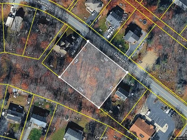 9146 Hamlet Dr, Tobyhanna, PA 18466