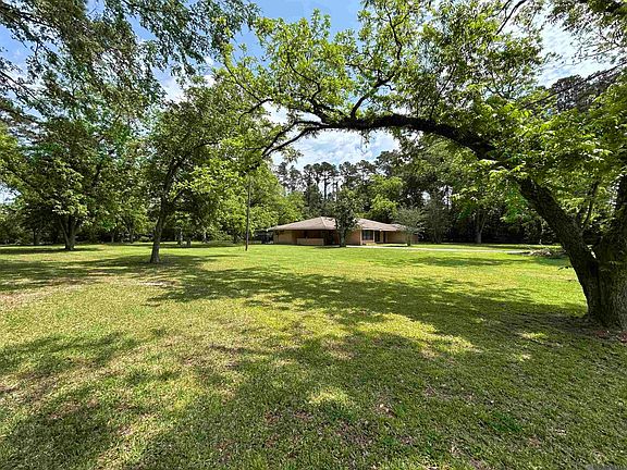 4th image of 5765 Kleinpeter Rd