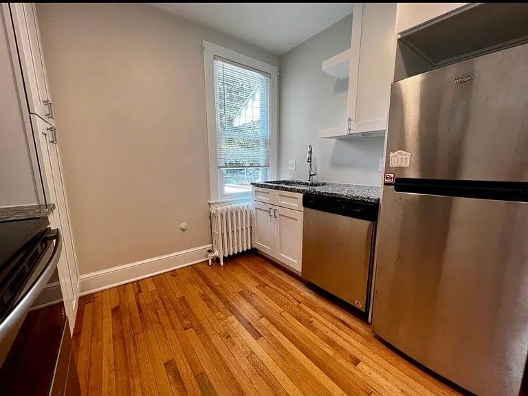 1509 N Garfield St #A — Photo 11