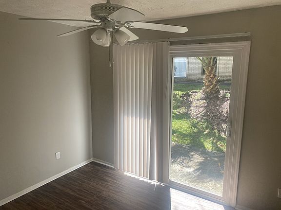 5th image of 2020 Continental Ave APT 124