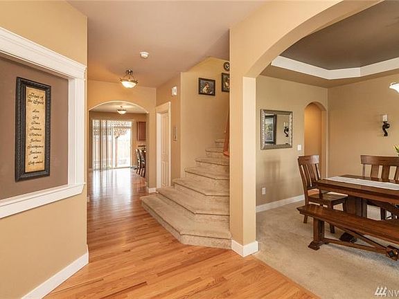 4th image of 4211 Cashmere Dr NE