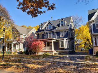 104 Dartmouth St, Rochester, NY 14607