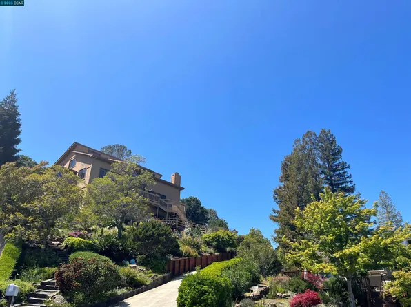 5756 Reynolds Pl, Concord, CA 94521