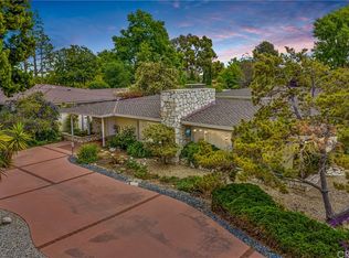 2 Branding Iron Ln, Rolling Hills, CA 90274