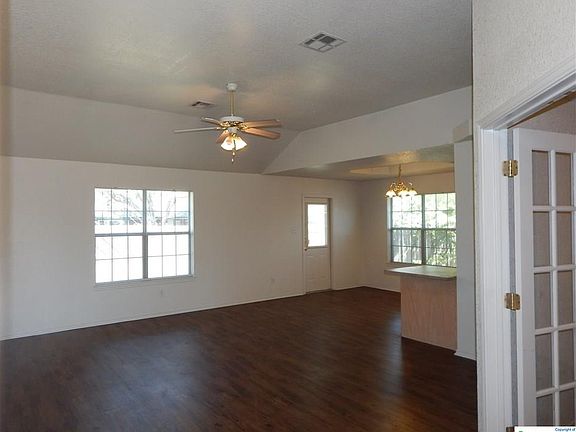 4th image of 4205 Bowles Dr