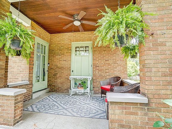 2nd image of 3266 Epworth Ave