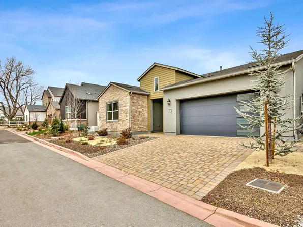 637 Braided Rope Dr, Reno, NV 89511