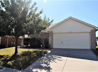 637 Rosario Ln, Haslet, TX 76052