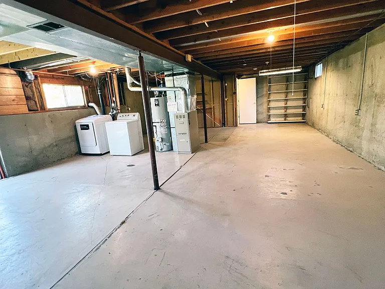 7535 Otis St — Photo 15