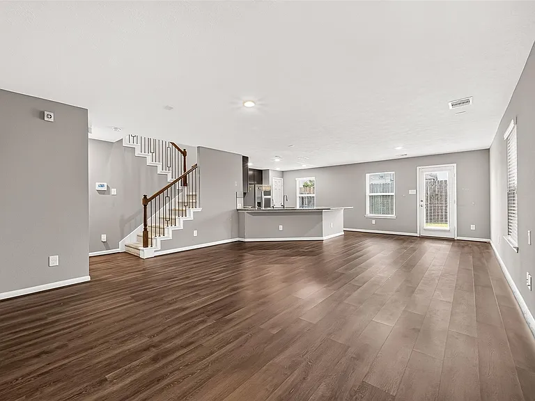 8932 Hollister Commons Ln — Photo 6