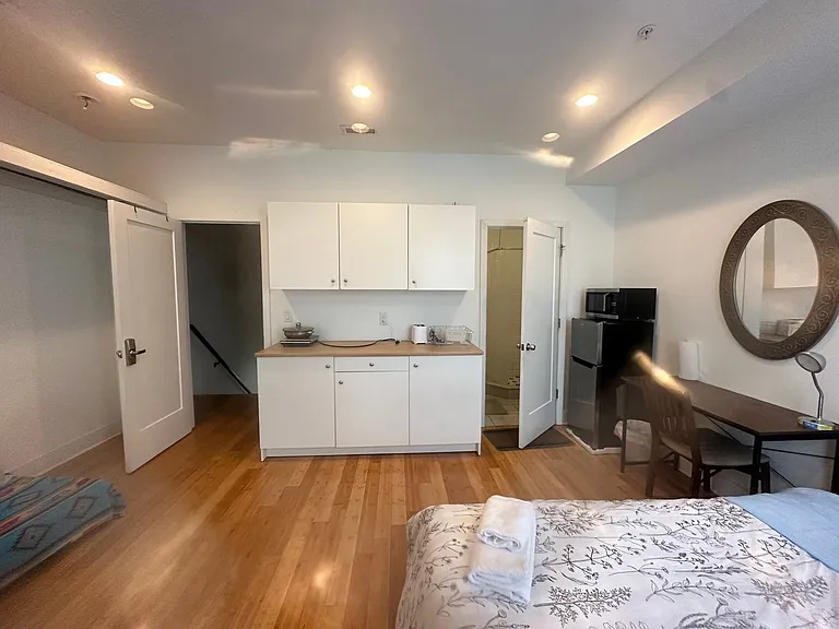 315 N 41st St — Photo 14