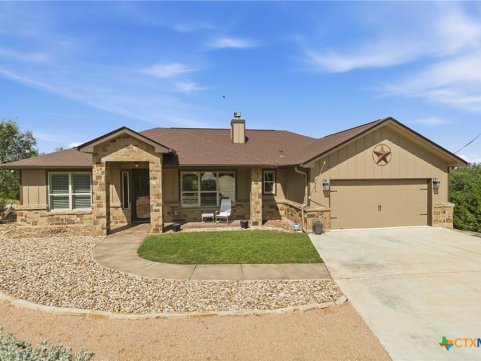 1st image of 1223 Four Winds Dr