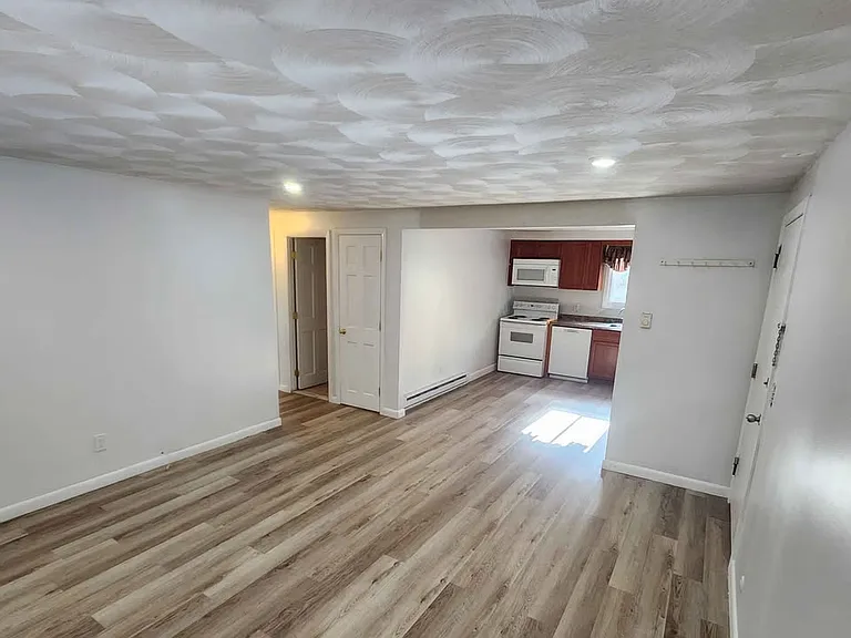 60 Bethel St #B2 — Photo 8