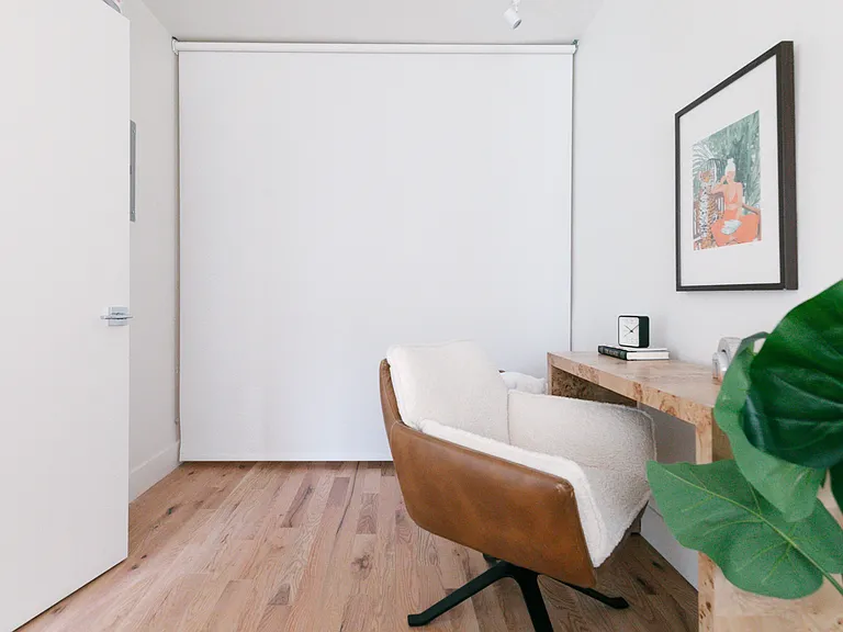 221 N Catalina St #9 — Photo 9