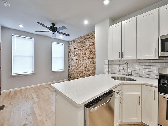 3rd image of 2516 N 33rd St Unit A