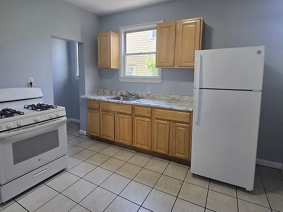 1st image of 123 W End Ave #1L
