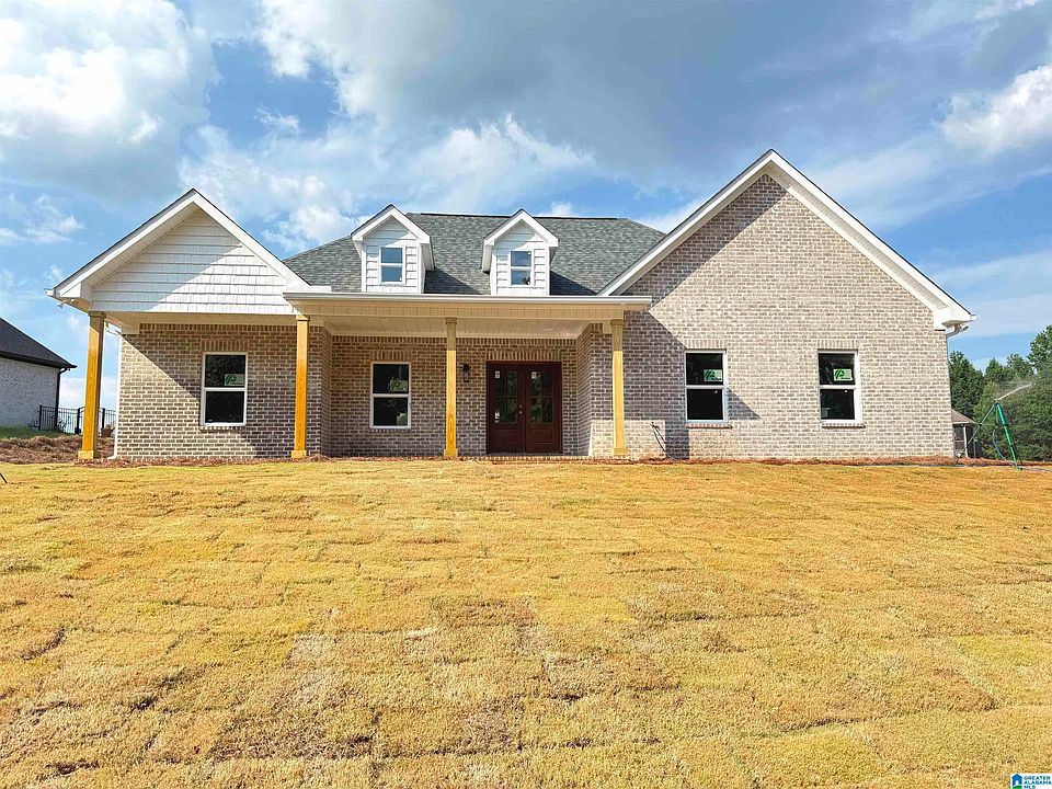 1st image of 104 Edgewater Dr