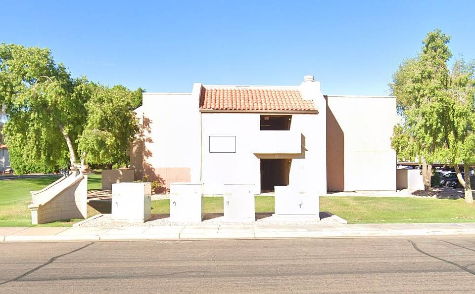1st image of 540 N May St APT 1086