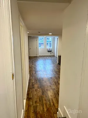 Rented by Elegran | media 10