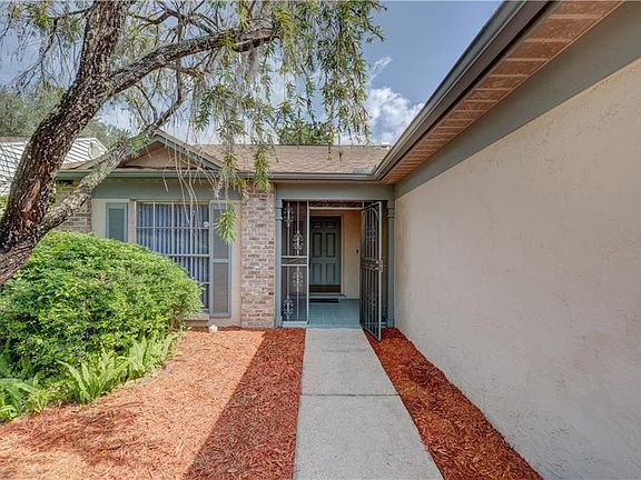 3rd image of 5015 Cypress Trace Dr