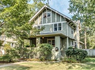 647 Judson Ave, Evanston, IL 60202