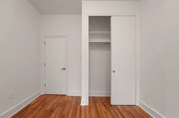 Rented by OGI Management | media 32