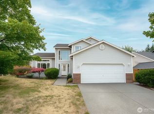 3904 Pacific Pl, Mukilteo, WA 98275
