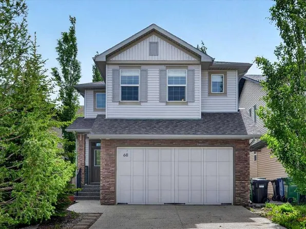 60 S Sherwood Cres NW, Calgary, AB T3R 0G2