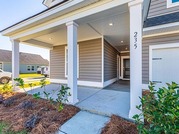 5th image of 223 Tuscan Sun St